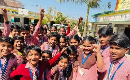 जिला बेसिक शिक्षा अधिकारी ने डिजिटल कक्षा एवं किचन गार्डन का किया शुभमंगल